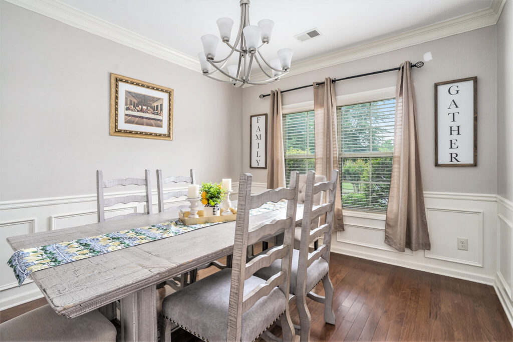 008_230_haleys_court_0025_68