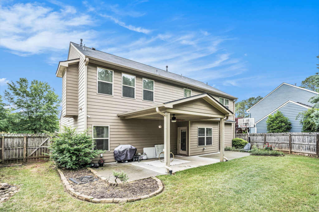 026_230_haleys_court_0071_621